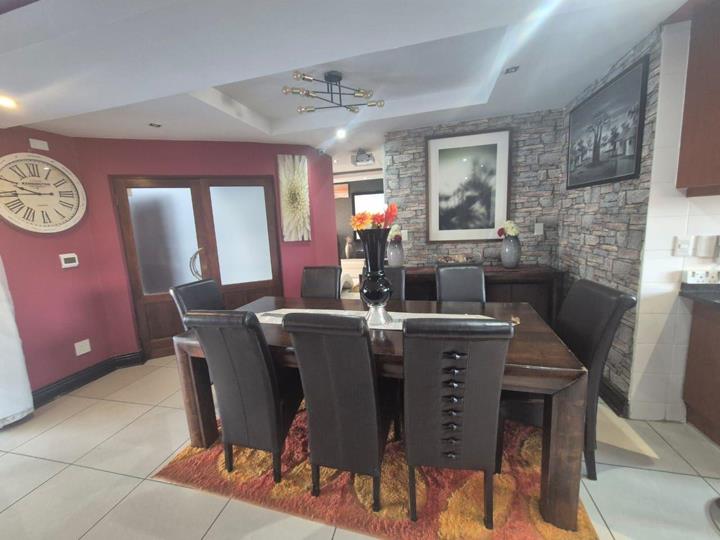 4 Bedroom Property for Sale in Liefde en Vrede Gauteng