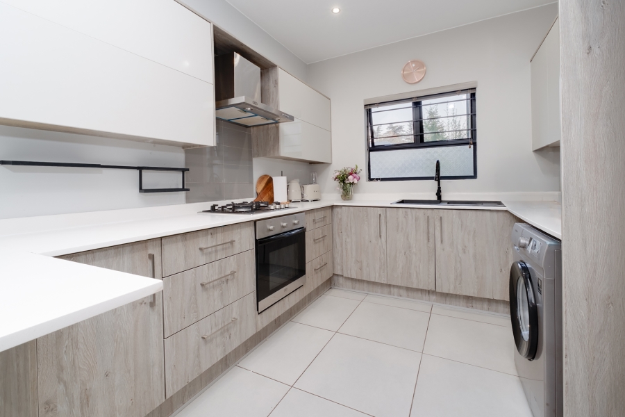 2 Bedroom Property for Sale in Broadacres Gauteng