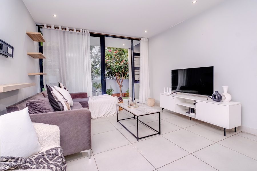 2 Bedroom Property for Sale in Broadacres Gauteng