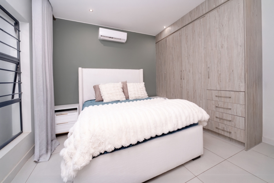 2 Bedroom Property for Sale in Broadacres Gauteng