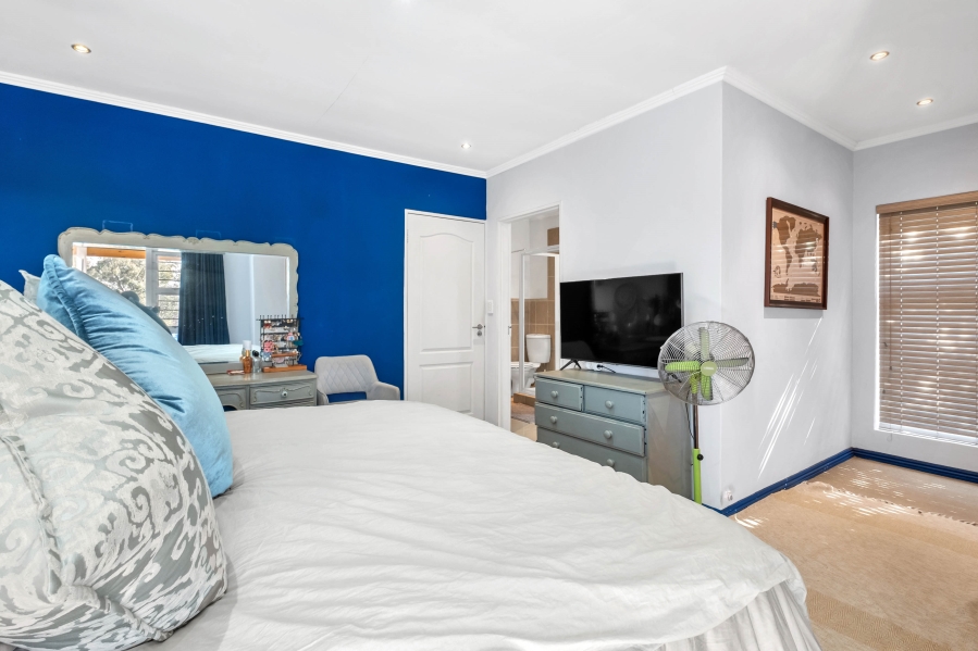 2 Bedroom Property for Sale in Strathavon Gauteng
