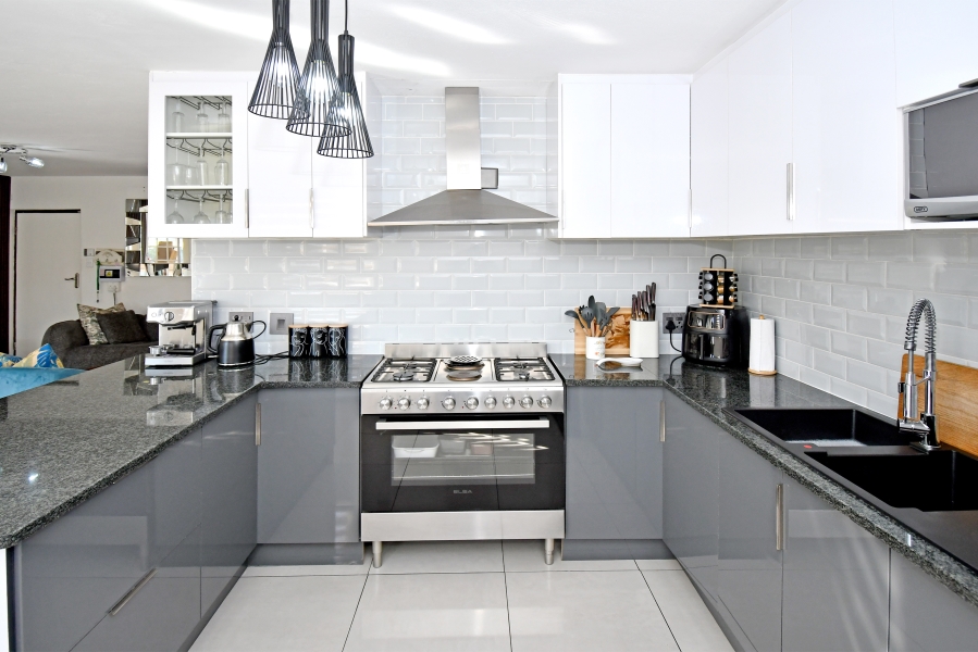 3 Bedroom Property for Sale in North Riding Gauteng