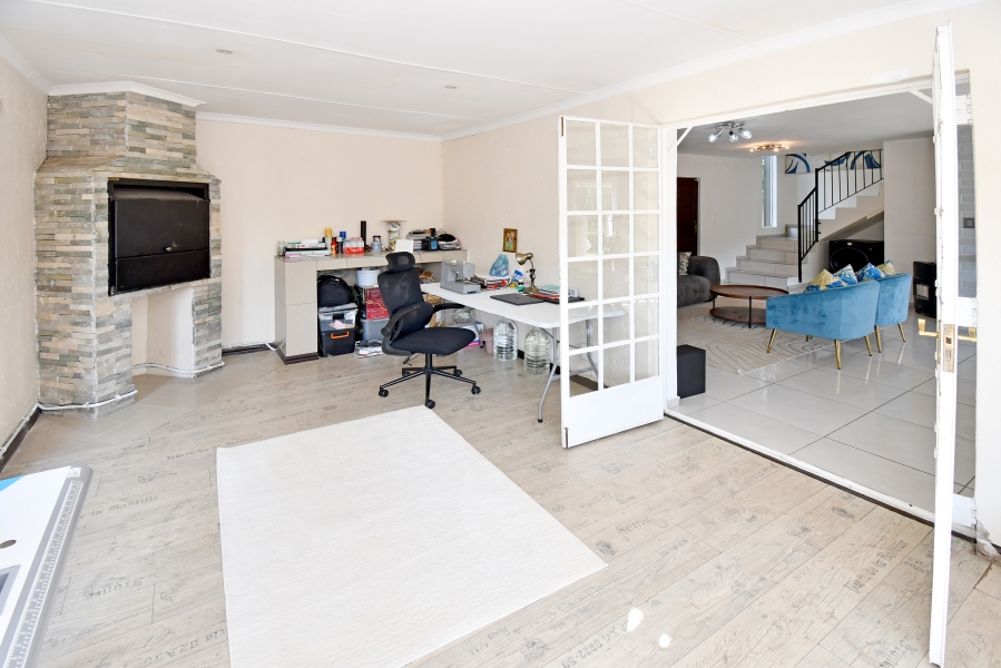 3 Bedroom Property for Sale in North Riding Gauteng