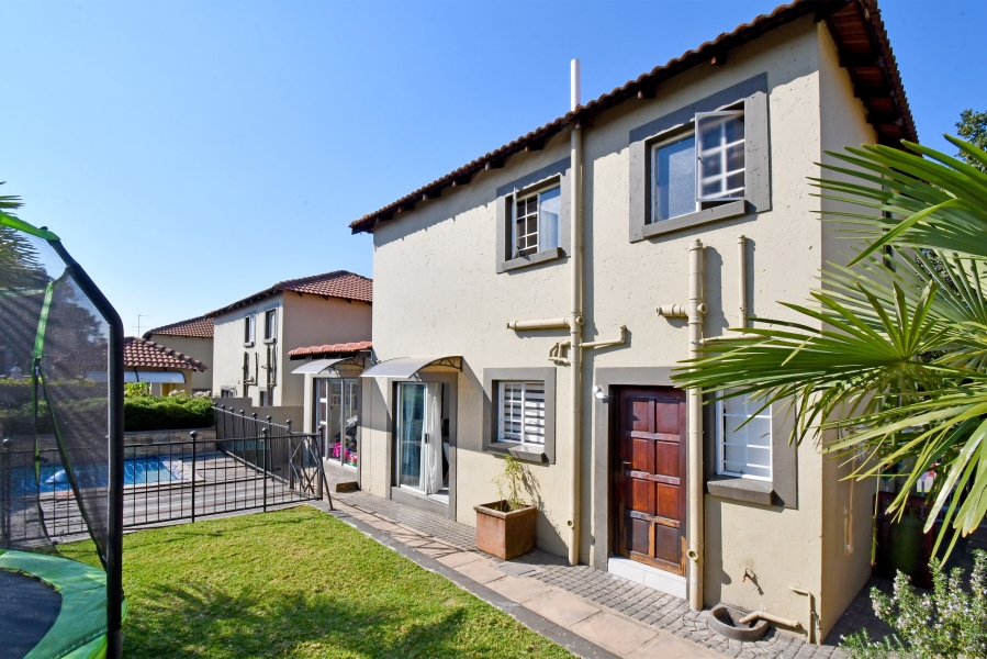 3 Bedroom Property for Sale in North Riding Gauteng