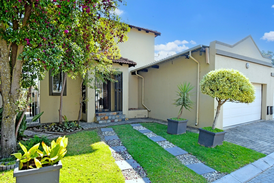 3 Bedroom Property for Sale in North Riding Gauteng