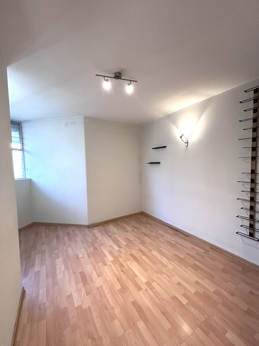 To Let 2 Bedroom Property for Rent in Norwood Gauteng