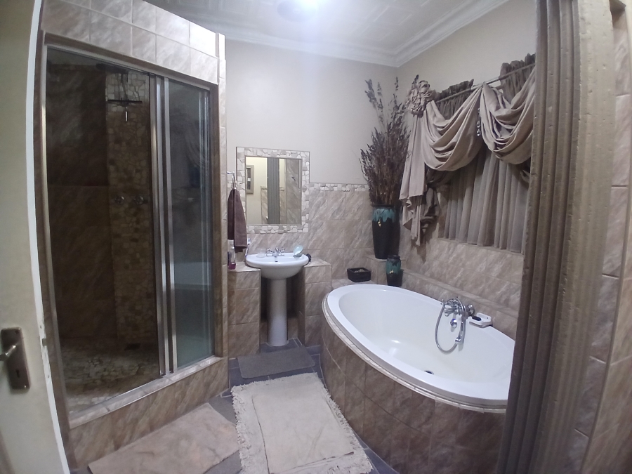 3 Bedroom Property for Sale in Elsburg Gauteng
