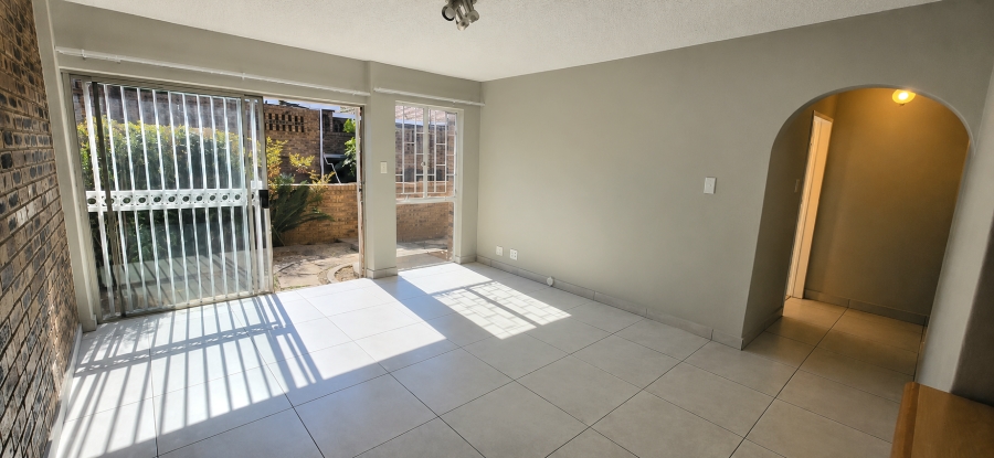To Let 2 Bedroom Property for Rent in Menlyn Gauteng