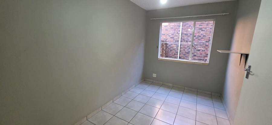 To Let 2 Bedroom Property for Rent in Menlyn Gauteng