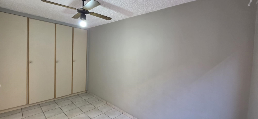 To Let 2 Bedroom Property for Rent in Menlyn Gauteng
