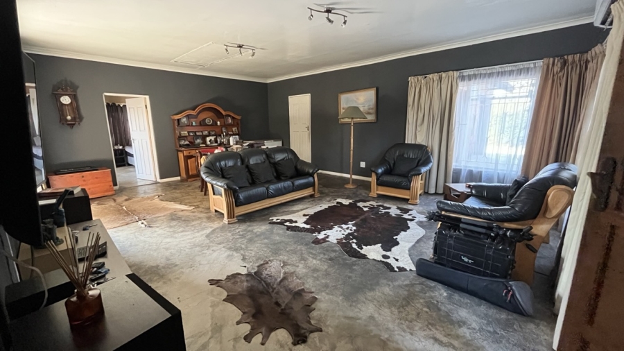 4 Bedroom Property for Sale in Brackenhurst Gauteng