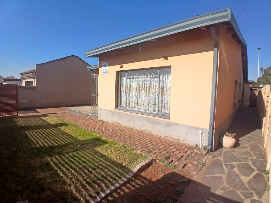 3 Bedroom Property for Sale in Katlehong South Gauteng