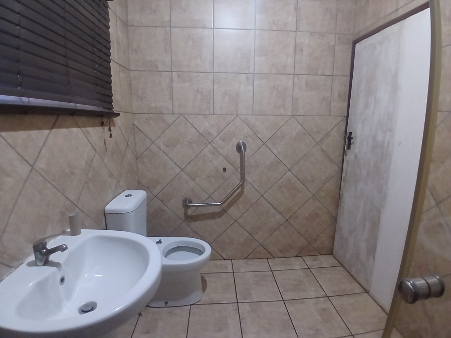 3 Bedroom Property for Sale in Katlehong South Gauteng