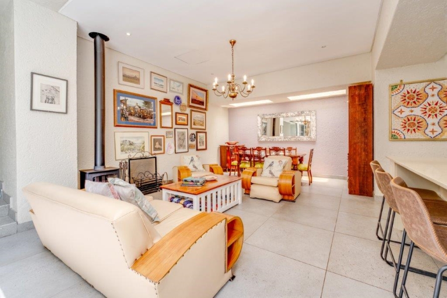 3 Bedroom Property for Sale in Morningside Gauteng