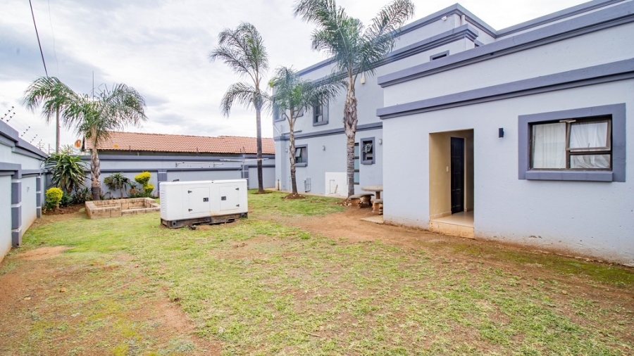4 Bedroom Property for Sale in Liefde en Vrede Gauteng