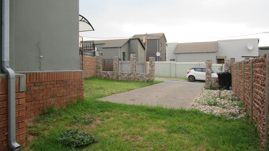 2 Bedroom Property for Sale in South Hills Gauteng