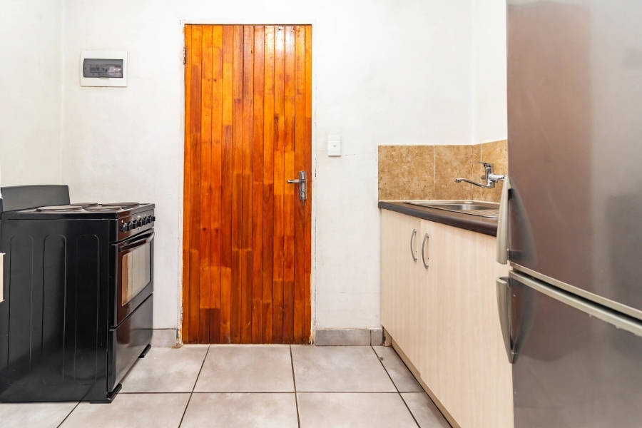 2 Bedroom Property for Sale in Fleurhof Gauteng