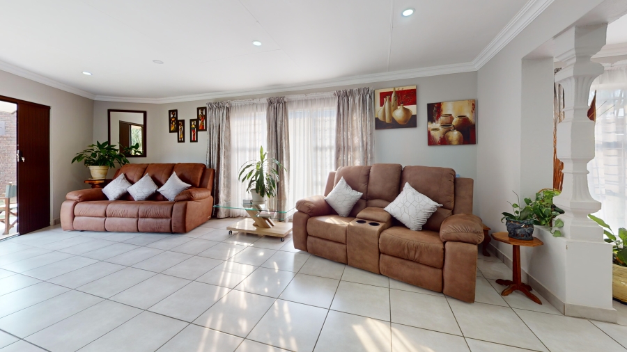 3 Bedroom Property for Sale in Sunward Park Gauteng
