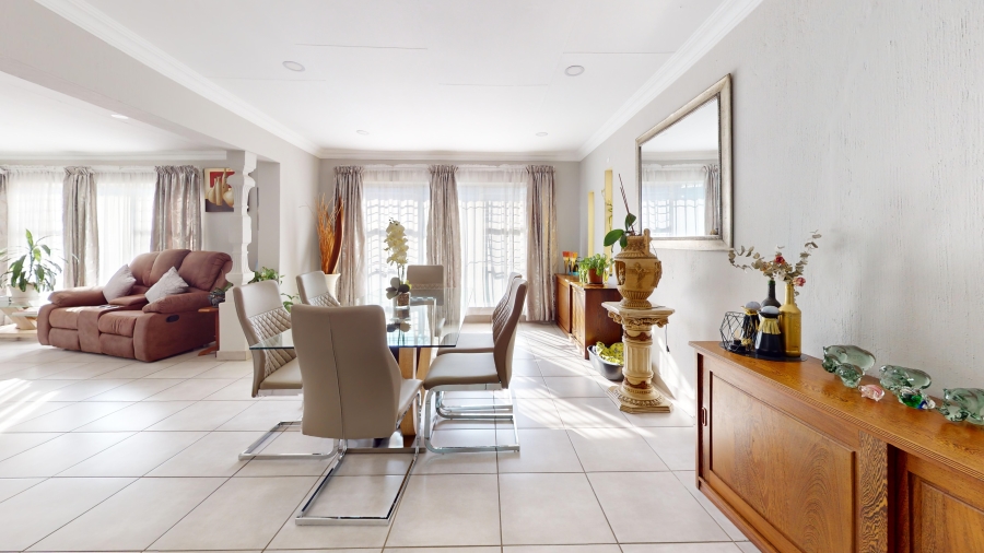 3 Bedroom Property for Sale in Sunward Park Gauteng