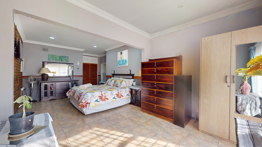 3 Bedroom Property for Sale in Sunward Park Gauteng