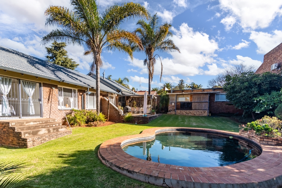 3 Bedroom Property for Sale in Rant En Dal Gauteng