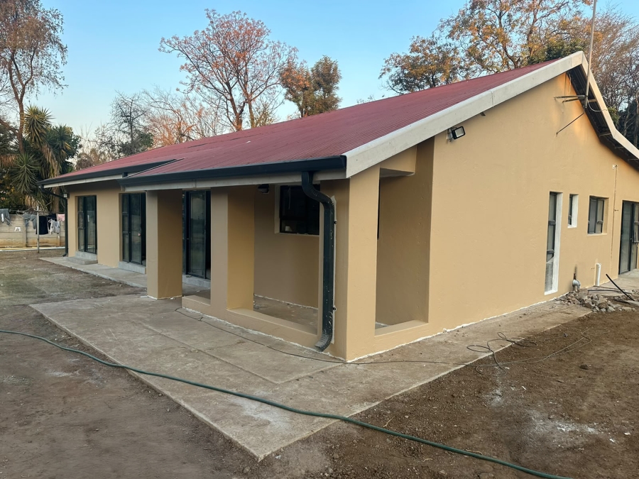 9 Bedroom Property for Sale in Hatfield Gauteng