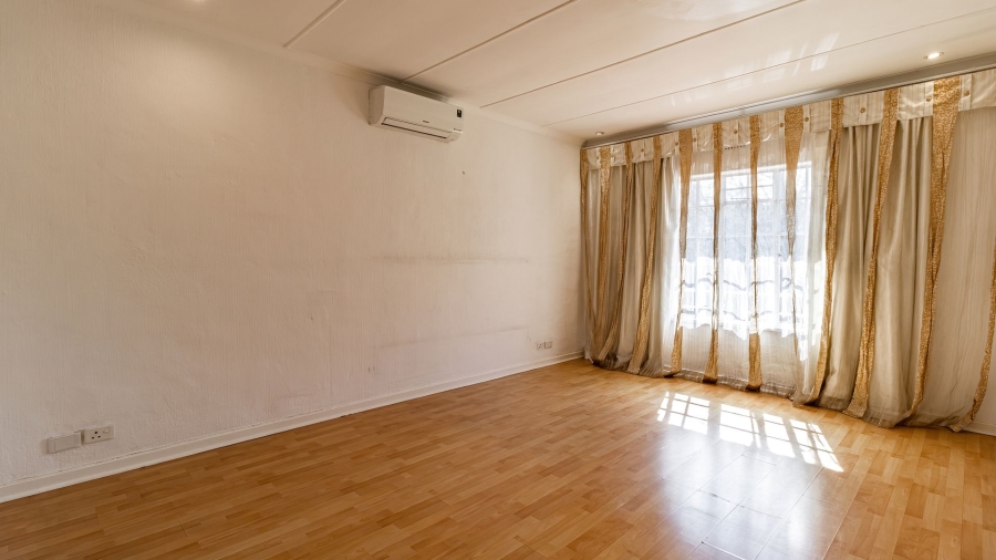 3 Bedroom Property for Sale in Sandown Gauteng