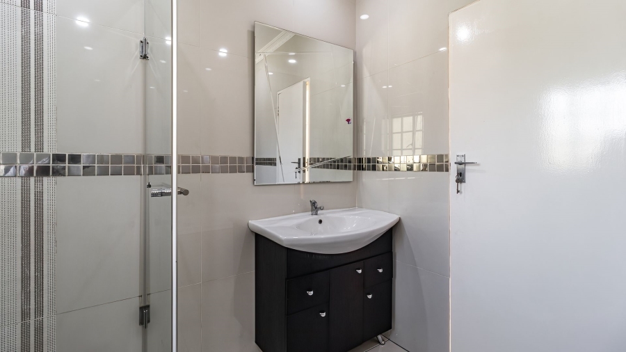 3 Bedroom Property for Sale in Sandown Gauteng