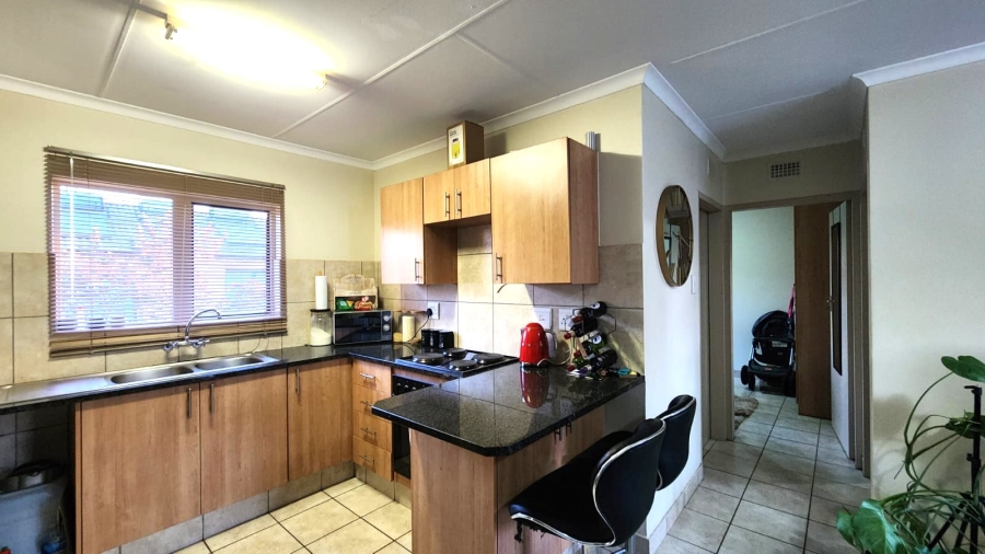 2 Bedroom Property for Sale in Olympus AH Gauteng