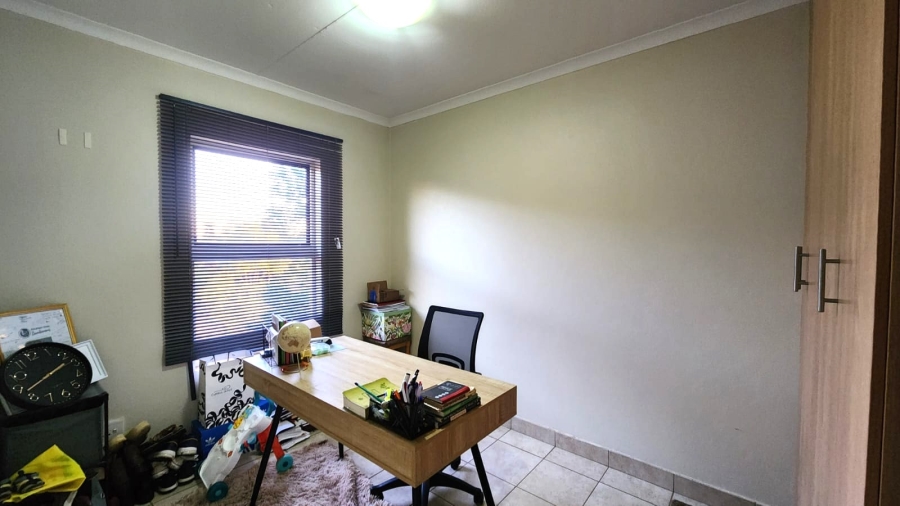 2 Bedroom Property for Sale in Olympus AH Gauteng