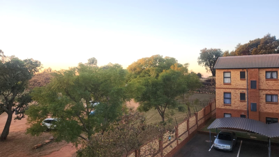 2 Bedroom Property for Sale in Olympus AH Gauteng