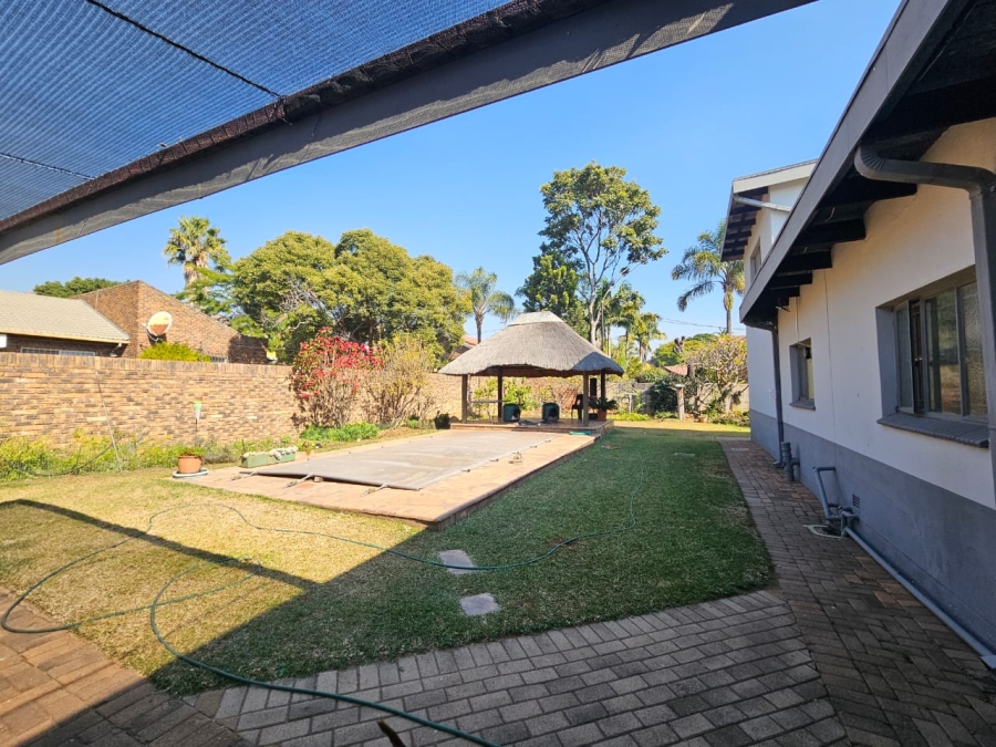 4 Bedroom Property for Sale in Ninapark Gauteng