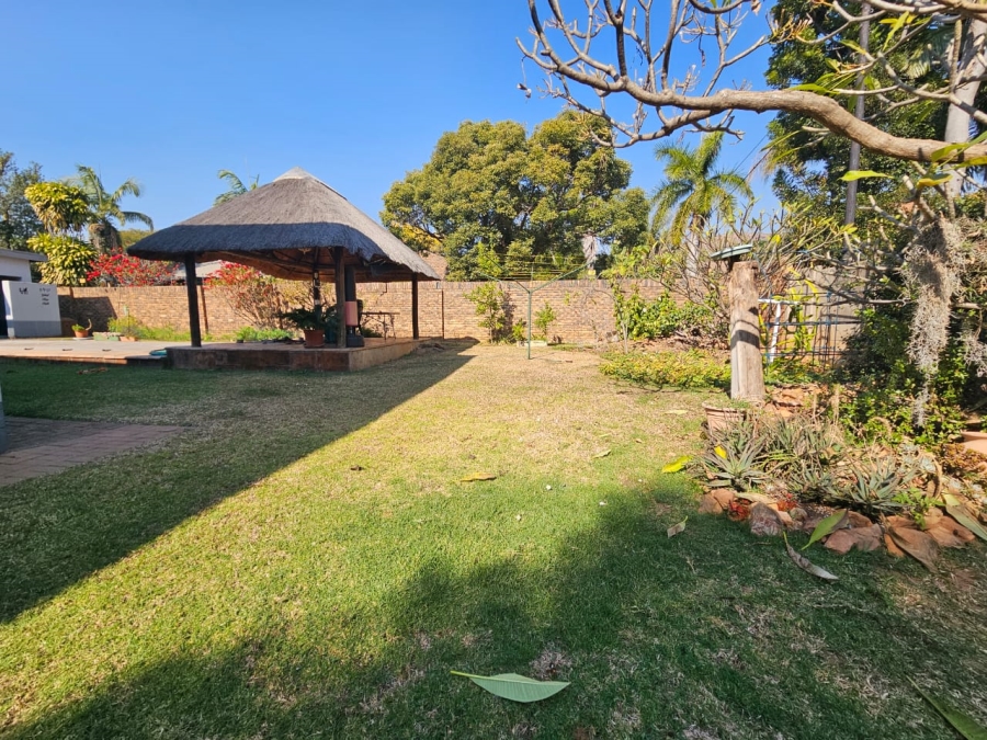4 Bedroom Property for Sale in Ninapark Gauteng