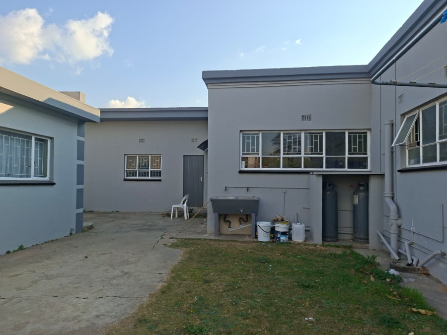 11 Bedroom Property for Sale in Vanderbijlpark SE 7 Gauteng