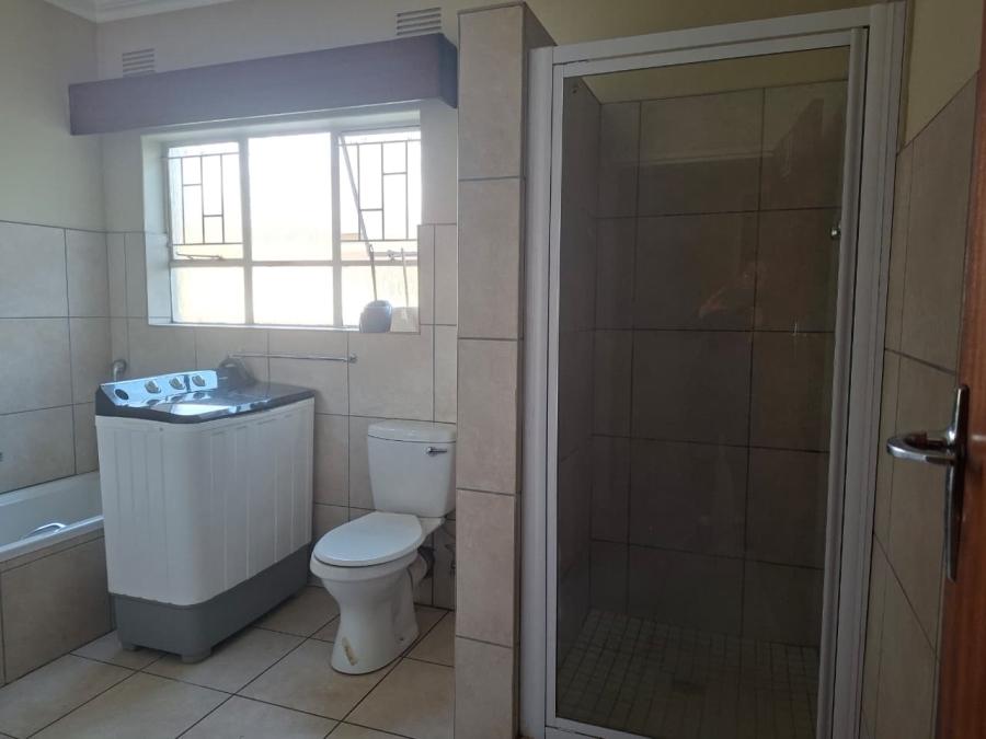 11 Bedroom Property for Sale in Vanderbijlpark SE 7 Gauteng