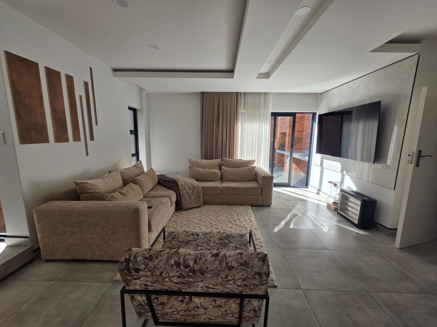 To Let 3 Bedroom Property for Rent in Bartlett Gauteng