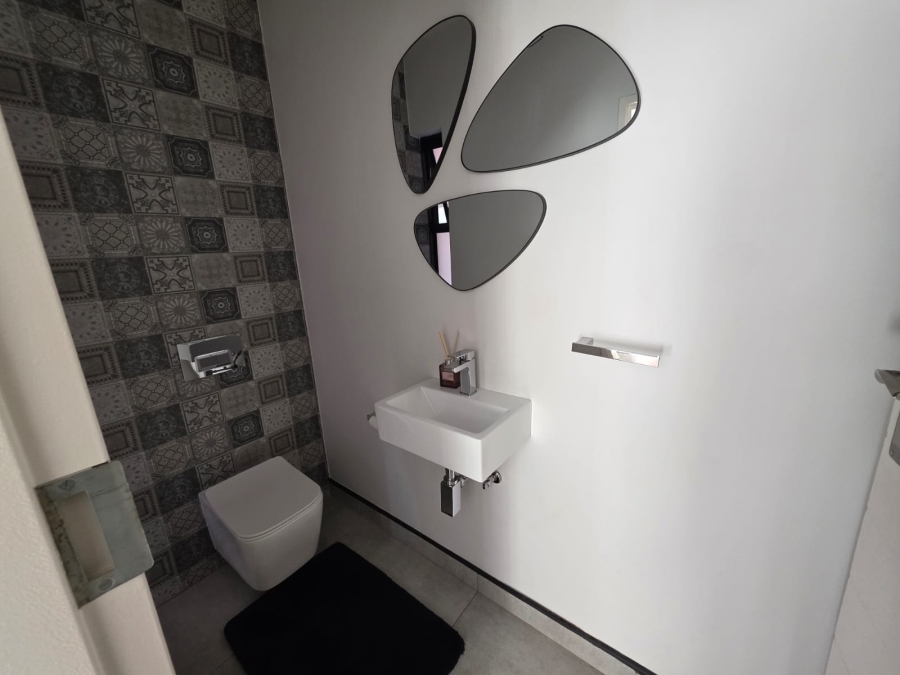 To Let 3 Bedroom Property for Rent in Bartlett Gauteng