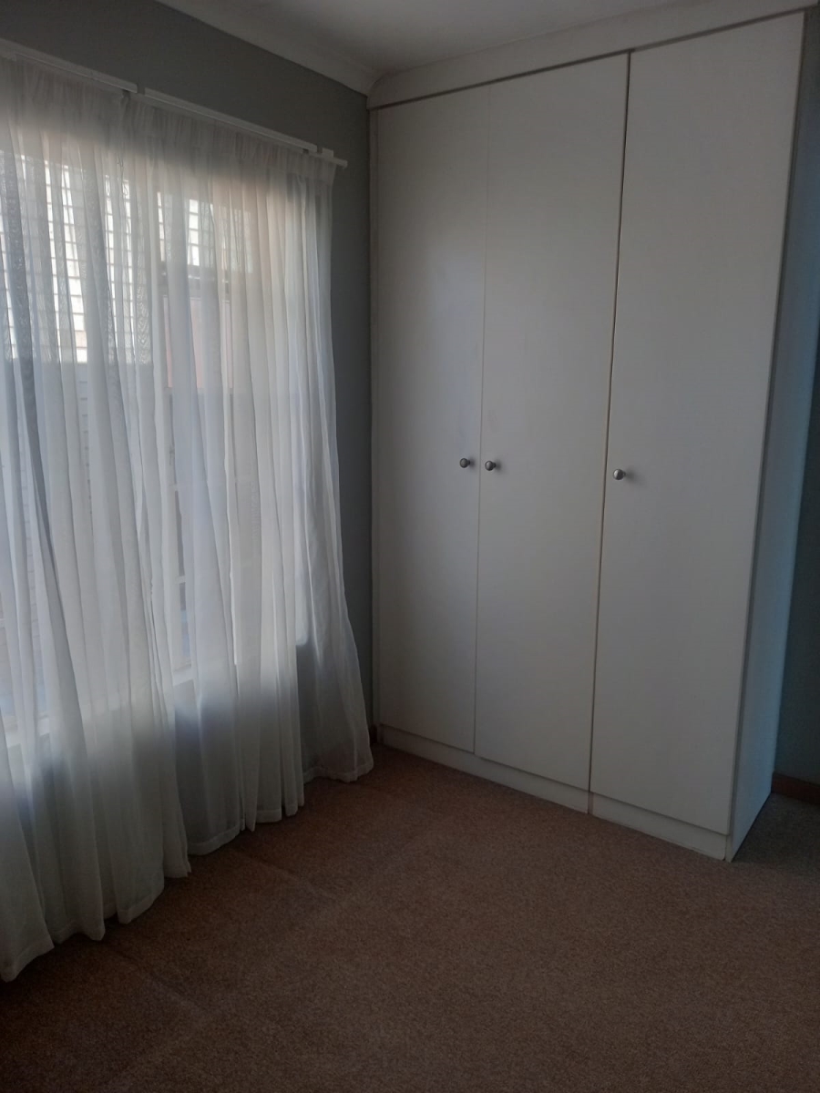 3 Bedroom Property for Sale in Sinoville Gauteng