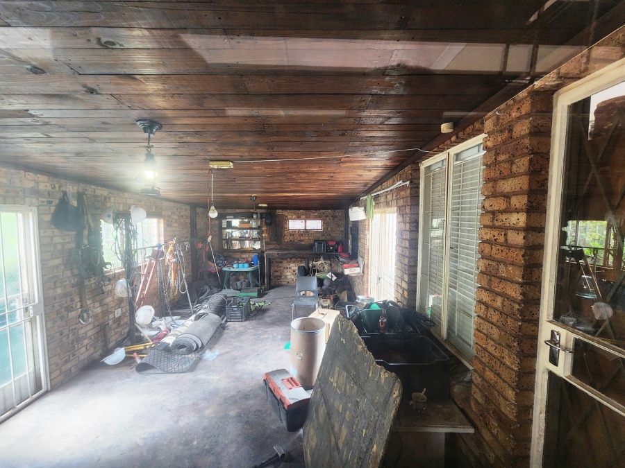 5 Bedroom Property for Sale in The Reeds Gauteng