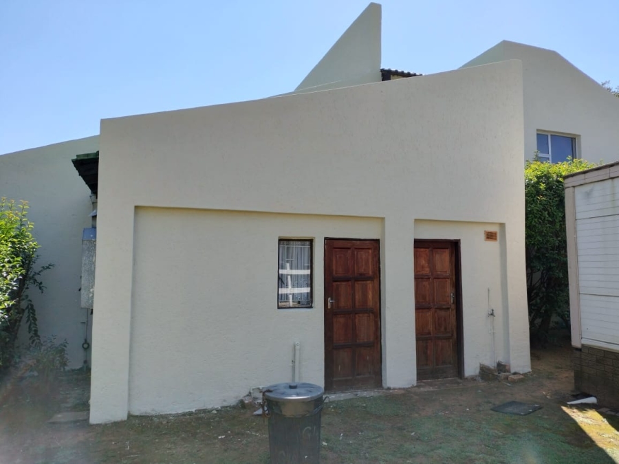 3 Bedroom Property for Sale in Misty Bay Gauteng