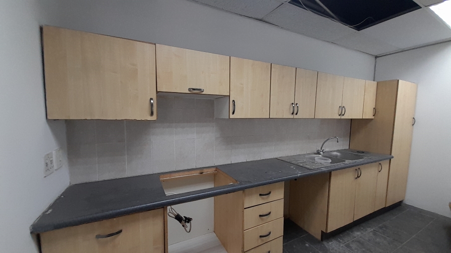 To Let Commercial Property for Rent in Menlyn Gauteng