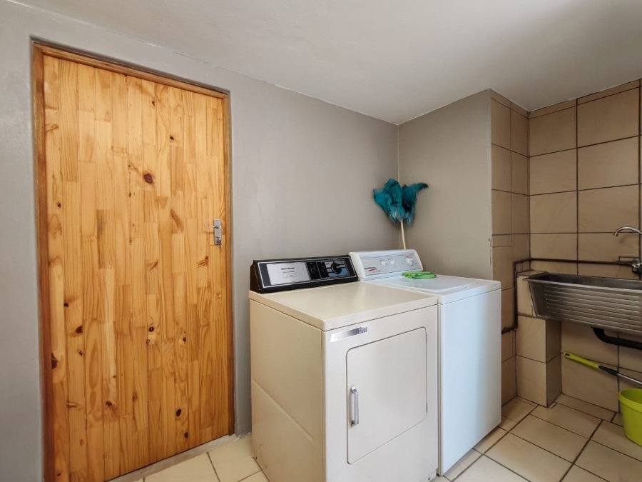 3 Bedroom Property for Sale in Three Rivers Gauteng