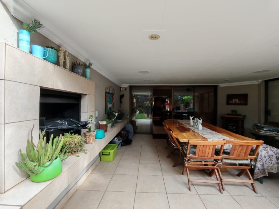 3 Bedroom Property for Sale in Three Rivers Gauteng