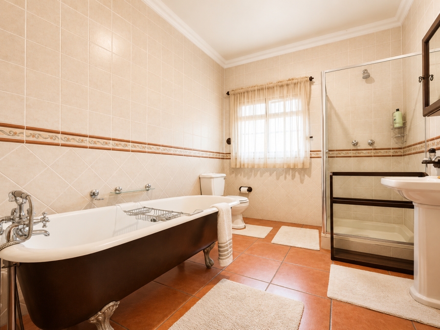 3 Bedroom Property for Sale in Three Rivers Gauteng
