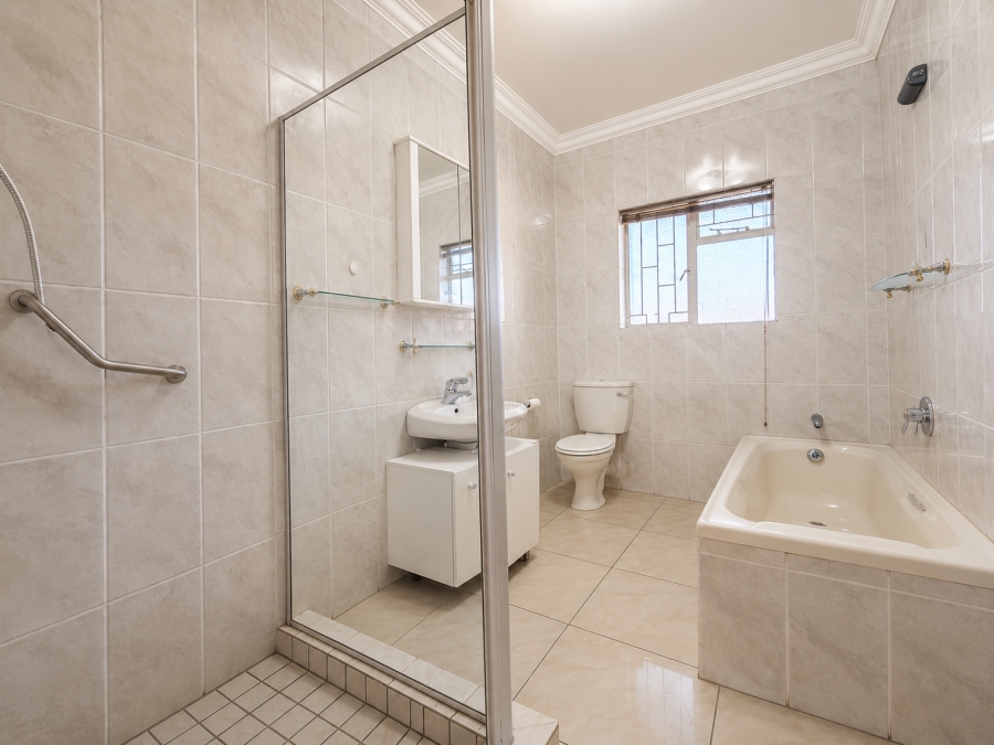 3 Bedroom Property for Sale in Three Rivers Gauteng