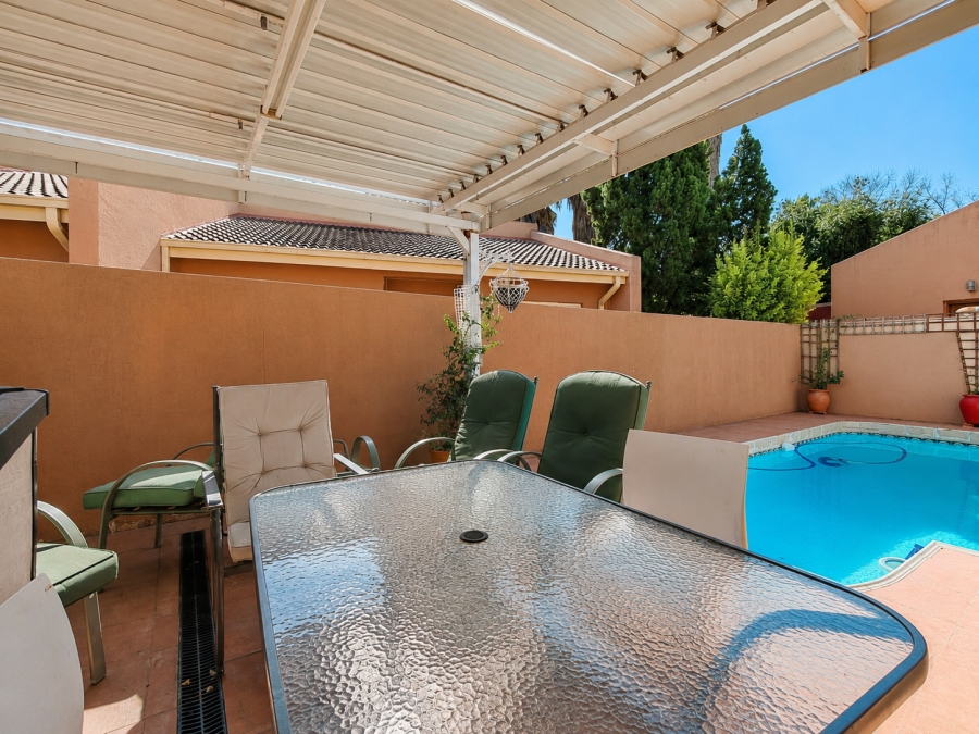 3 Bedroom Property for Sale in Three Rivers Gauteng
