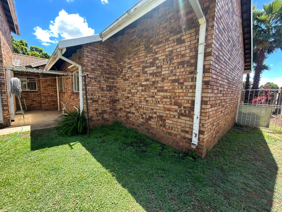 To Let 4 Bedroom Property for Rent in Vanderbijlpark CE 3 Gauteng