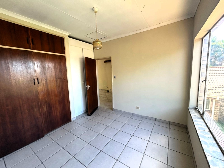 To Let 4 Bedroom Property for Rent in Vanderbijlpark CE 3 Gauteng
