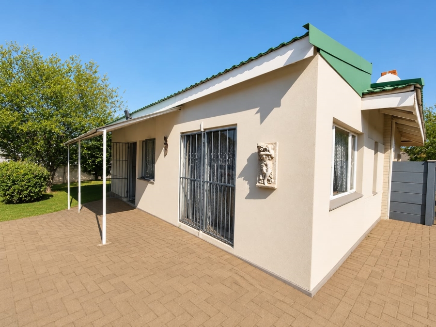 3 Bedroom Property for Sale in Three Rivers Gauteng