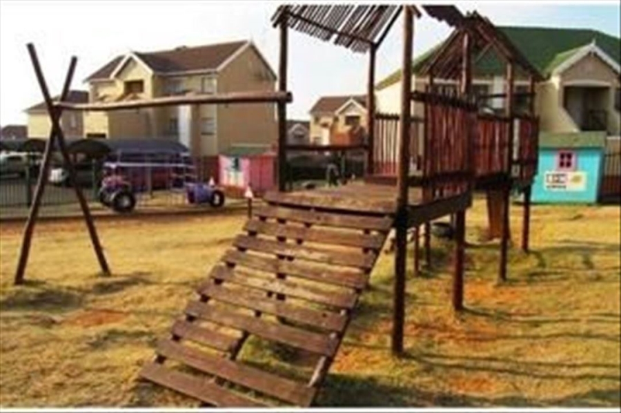 2 Bedroom Property for Sale in Norkem Park Gauteng